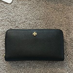 Tory Burch Black Wallet